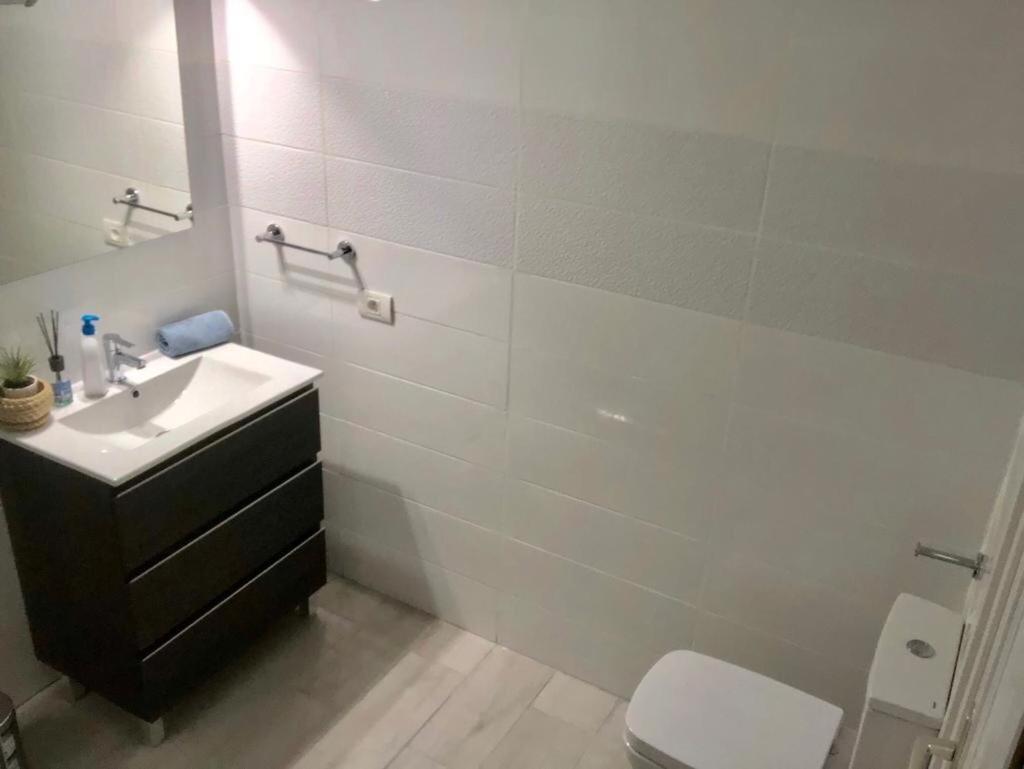 Large Loft In Los Cristianos With Wi-Fi And Pool อาโรนา ภายนอก รูปภาพ